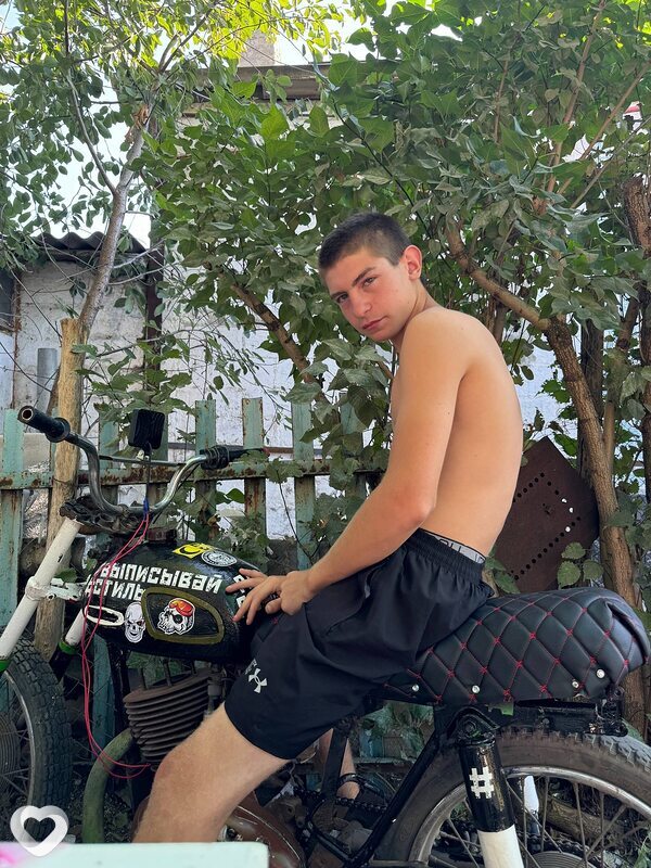 Дима, 22, Мариуполе — анкета №3773414