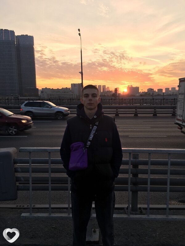 Дмитрий, 20, Москве — анкета №3773643