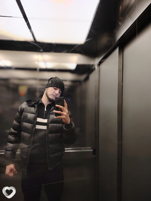 Бек, 25, Москве — анкета №3774046