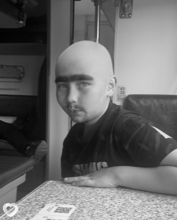 Александр, 18, Находке — анкета №3774434