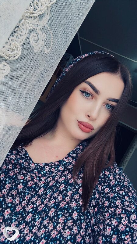 Юлька, 31, Ростове-на-Дону — анкета №3774527