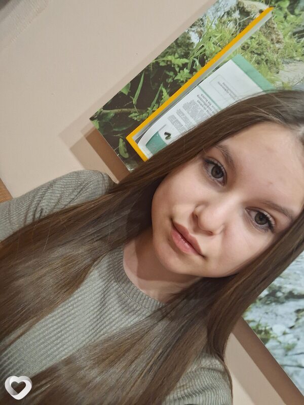 Анастасия, 18, Черемхове — анкета №3774841