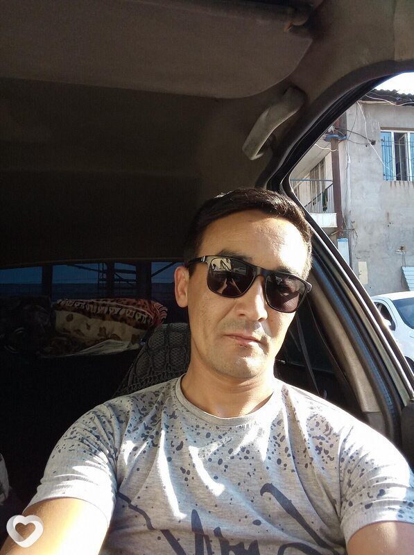 Адик, 38, Докучаевске — анкета №3774974