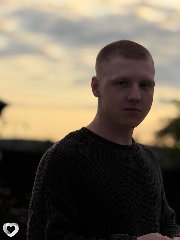 Александр, 22, Комсомольске-на-Амуре — анкета №3775116