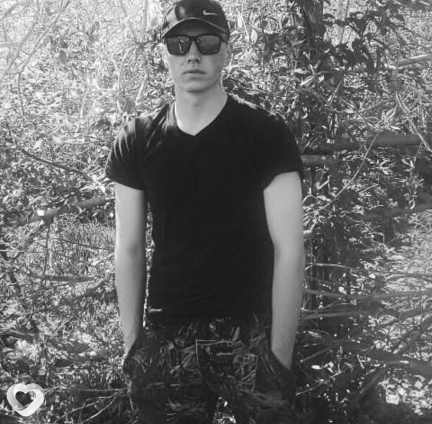 Artem, 22, Усть-Каменогорск — анкета №3775160
