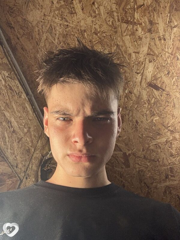 Vanya, 19, Киеве — анкета №3775580