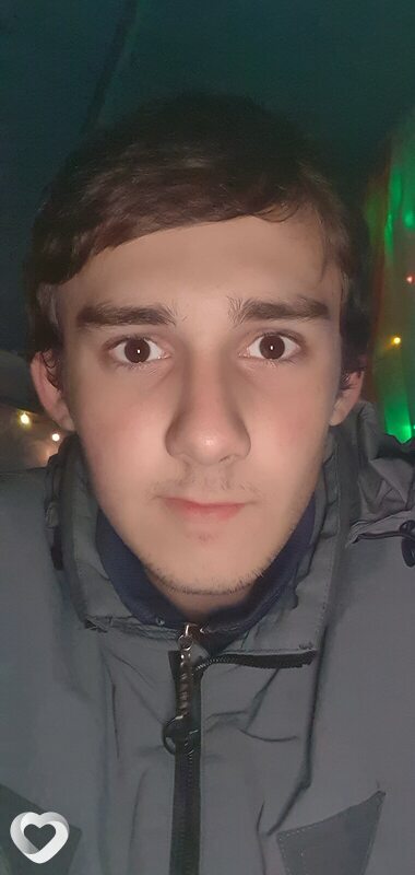 Максим, Зерноград