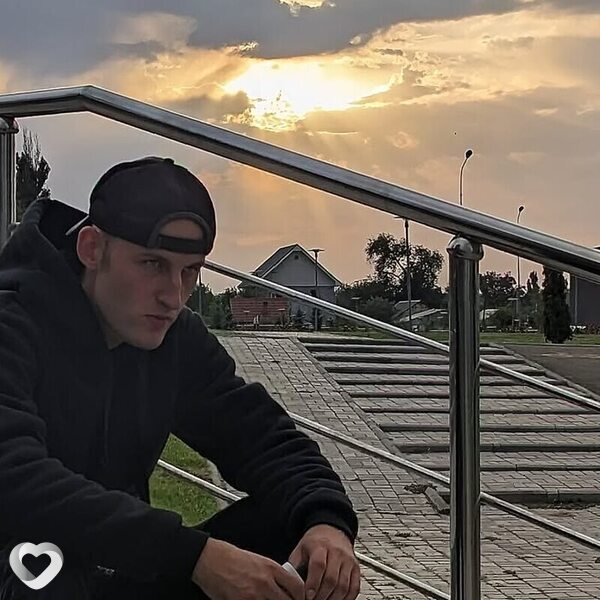 Павел, 27, Магнитогорске — анкета №3776077