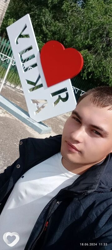 Максим, 22, Чите — анкета №3777222