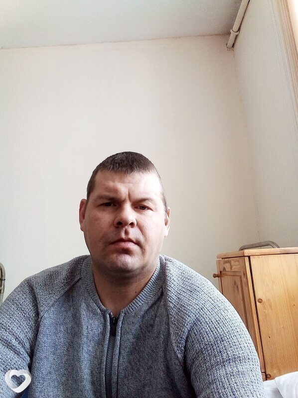 Виктор, 35, Соликамске — анкета №3777235