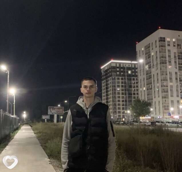 Даниил, 20, Тюмени — анкета №3777090