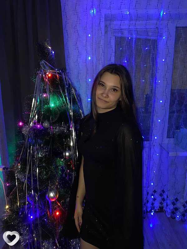 Эвелина, 20, Орске — анкета №3777162