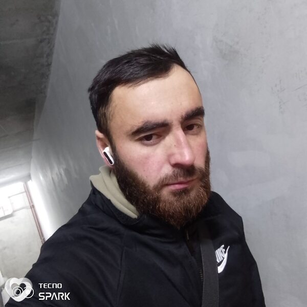 Джоник, 28, Москве — анкета №3778767
