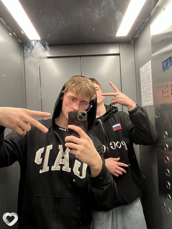 Андрей, 19, Санкт-Петербурге — анкета №3778291