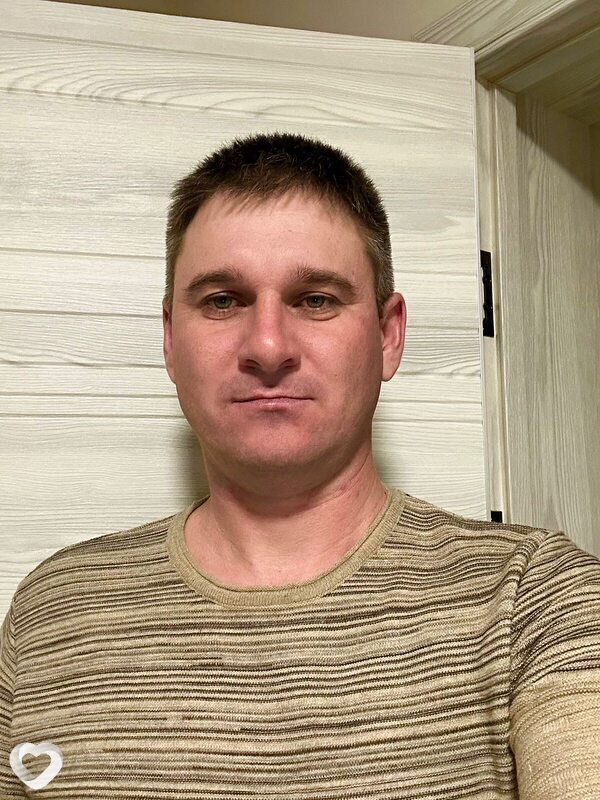 Артём, 36, Ейске — анкета №3778399