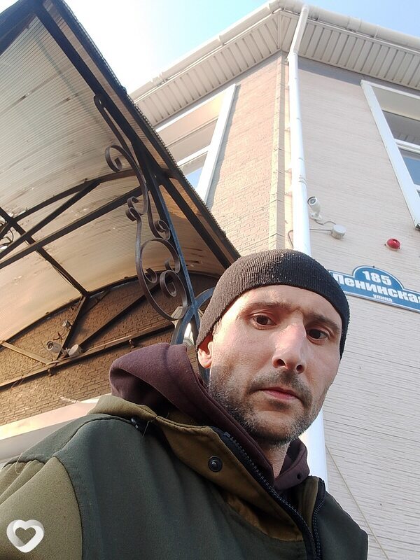 Илья, 39, Уссурийске — анкета №3779235