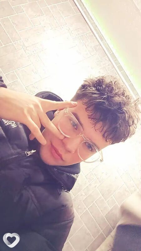 Даня, 21, Минске — анкета №3779458