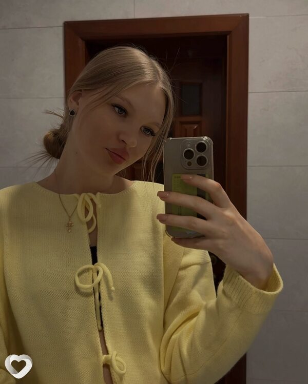 Виктория, 19, Новосибирске — анкета №3780369