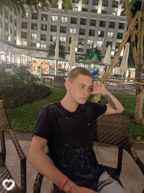 Андрей, 19, Красноярске — анкета №3780430