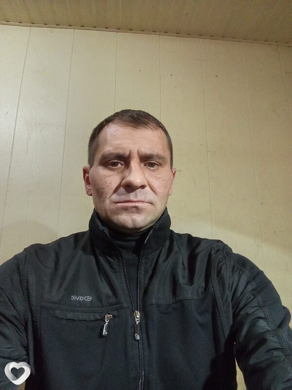 Вадим, 41, Миллерове — анкета №3780745