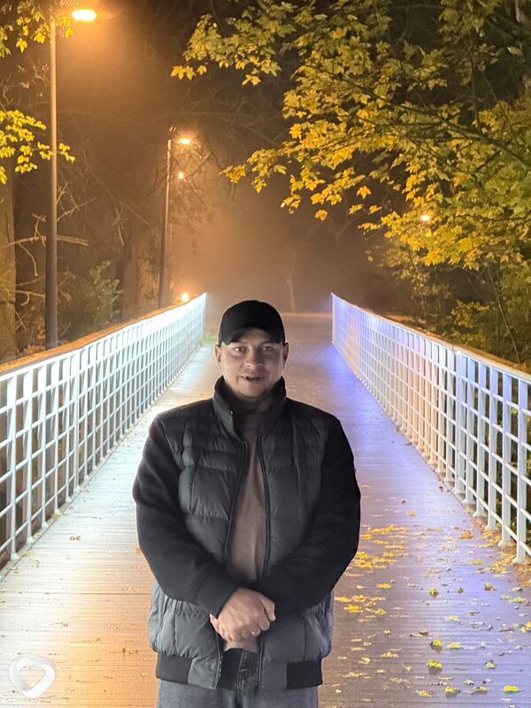 Игорь, 27, Донецке — анкета №3780866