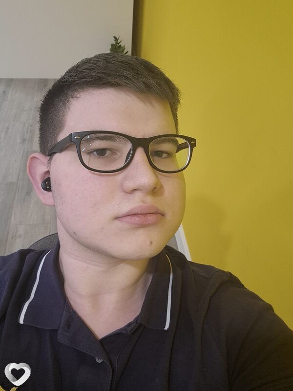 Дмитрий, 20, Смоленске — анкета №3780875
