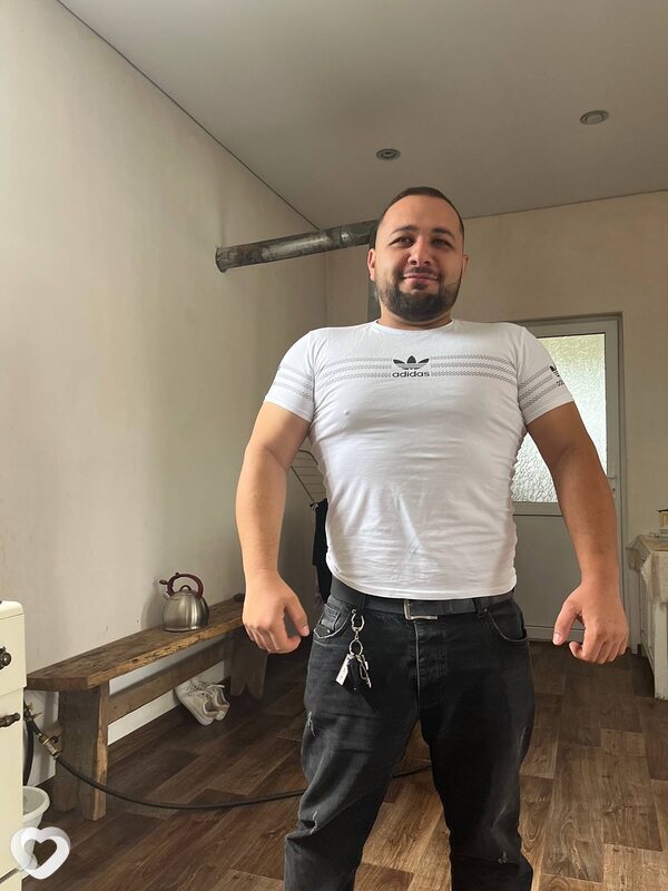Заур, 26, Владикавказе — анкета №3781028
