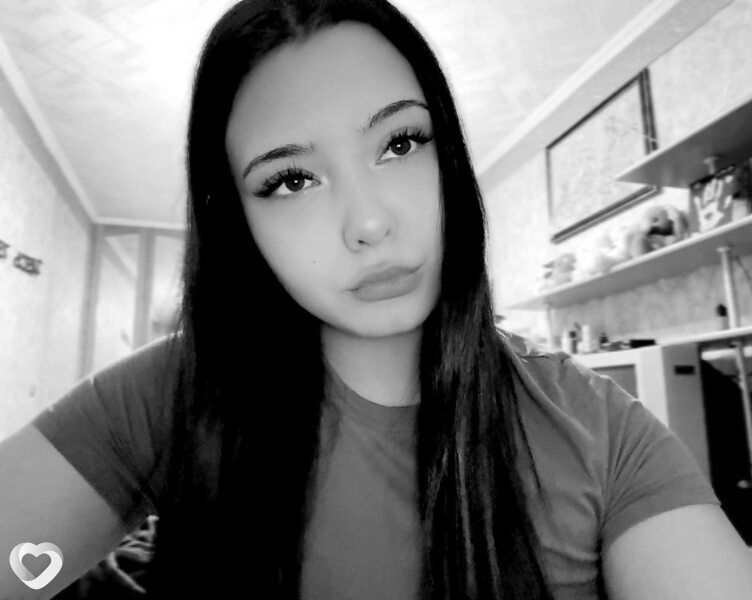 Женечка, 19, Чите — анкета №3781096