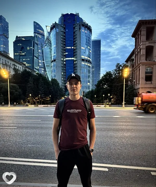 Владислав, 22, Москве — анкета №3781119