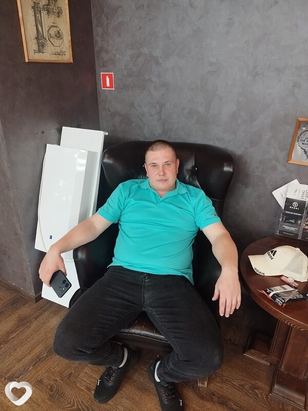 Yuriy, 35, Тюмени — анкета №3781197