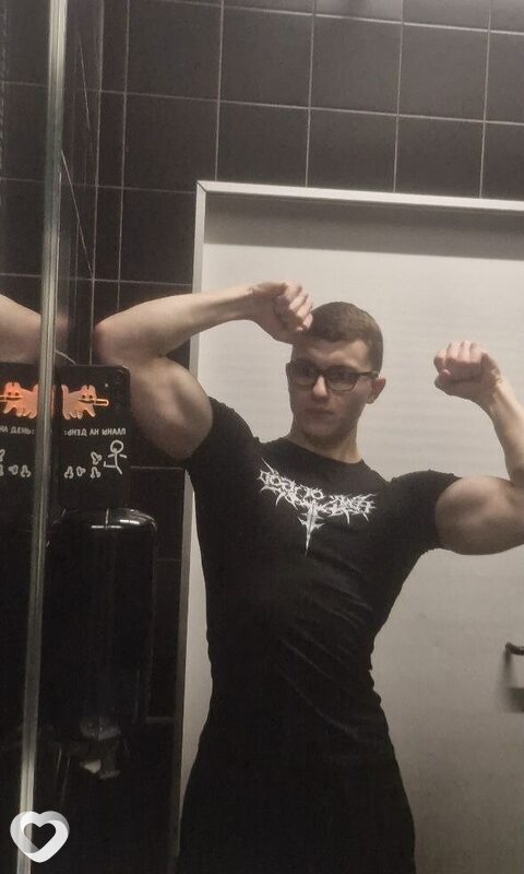 Владимир, 19, Ростове-на-Дону — анкета №3781844