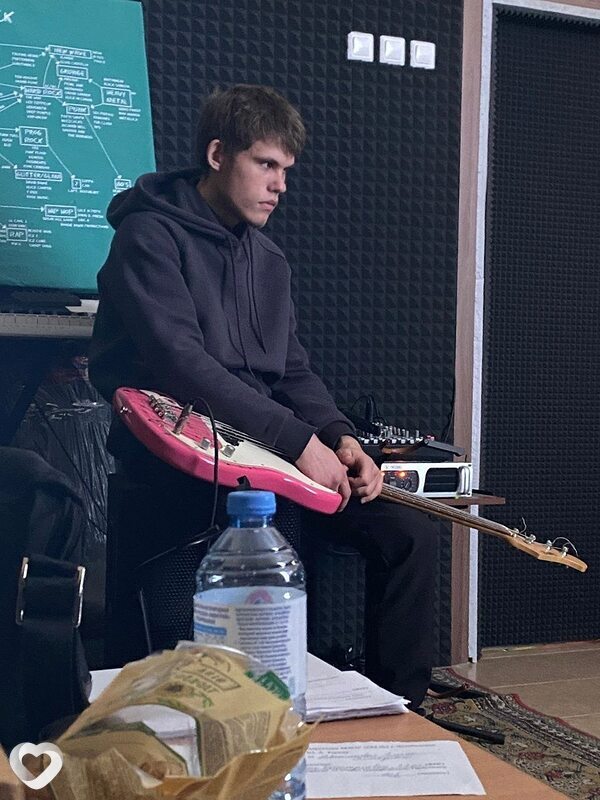 Александр, 19, Челябинске — анкета №3781863