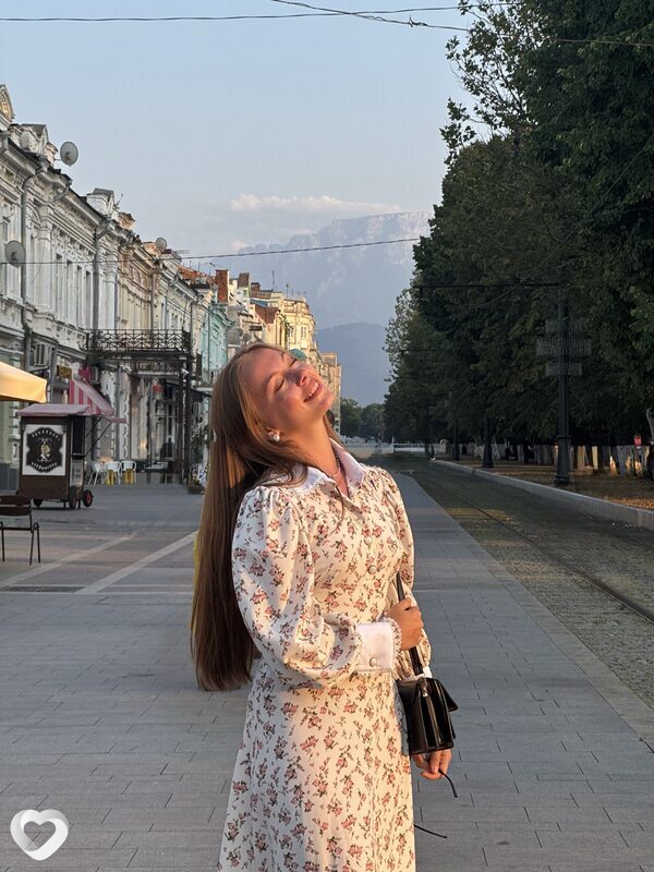 Алёна, 20, Самаре — анкета №3782872