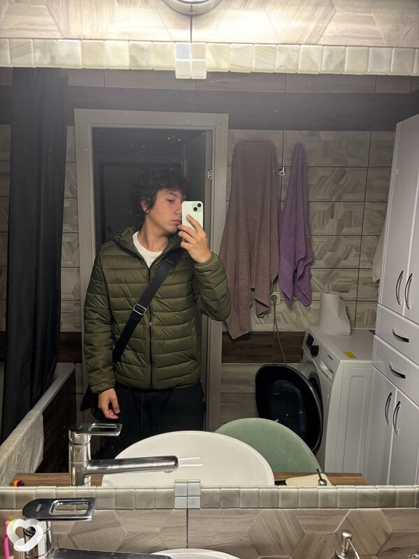 Кирилл, 21, Санкт-Петербурге — анкета №3782940