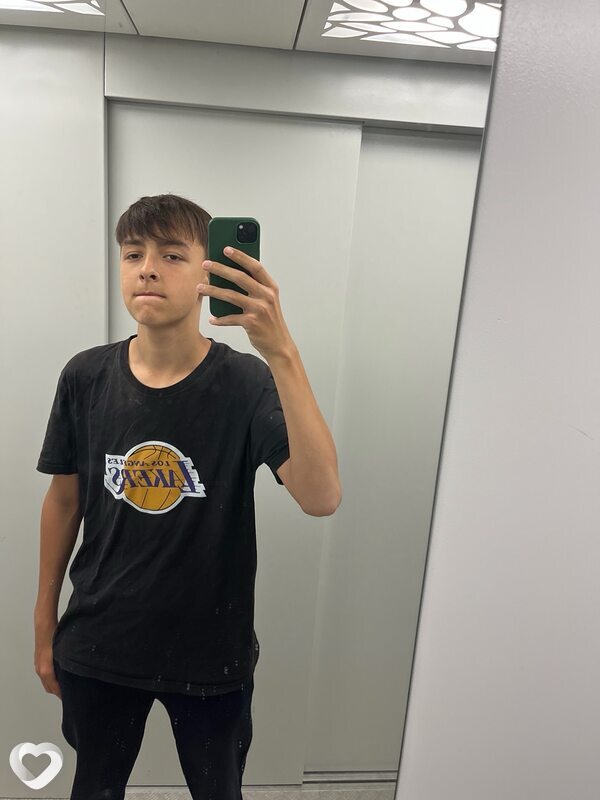 Алексей, 18, Санкт-Петербурге — анкета №3783468
