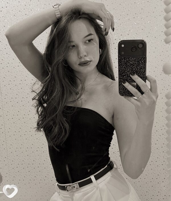 Юлия, 18, Кирове — анкета №3783600