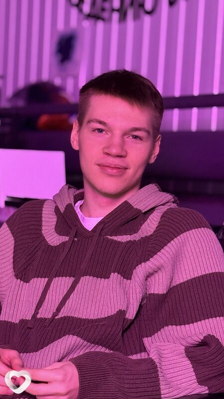 Егор, 19, Тюмени — анкета №3783733