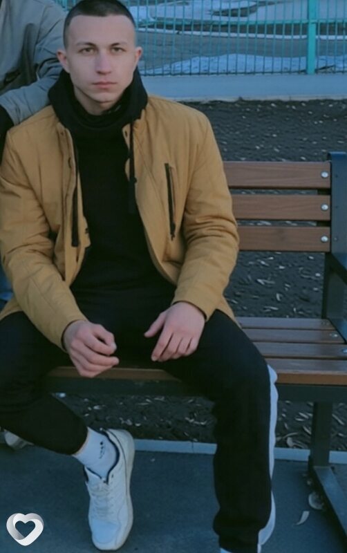 Виктор, 21, Новосибирске — анкета №3784517