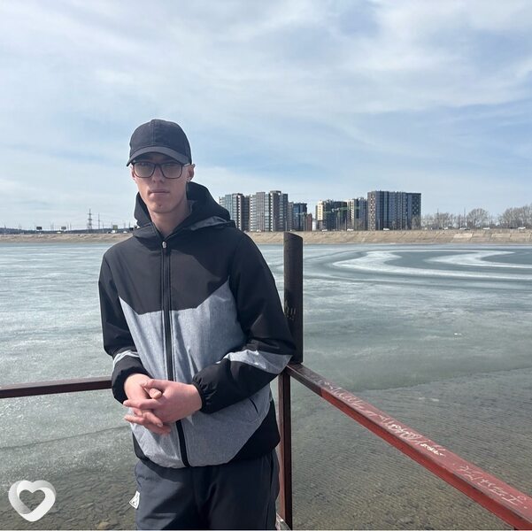 Михаил, 22, Улан-Удэ — анкета №3785212