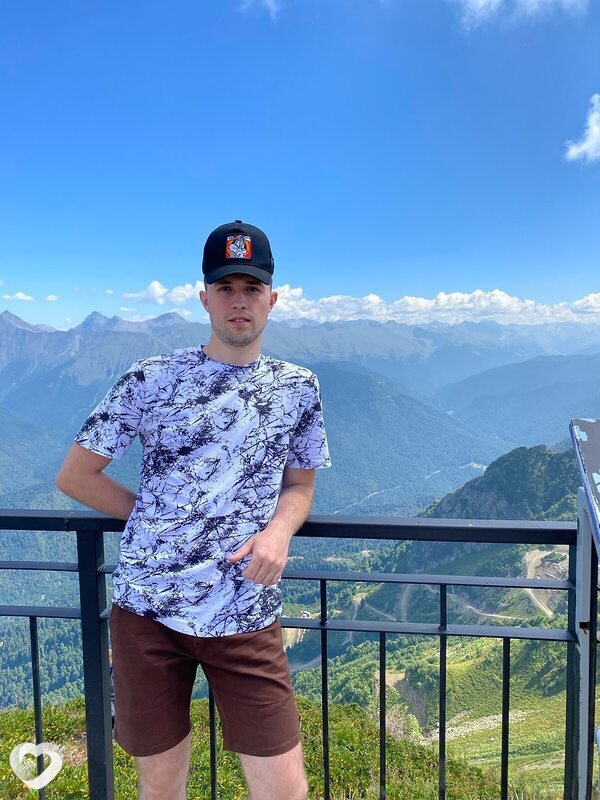Anton, 19, Челябинске — анкета №3786133