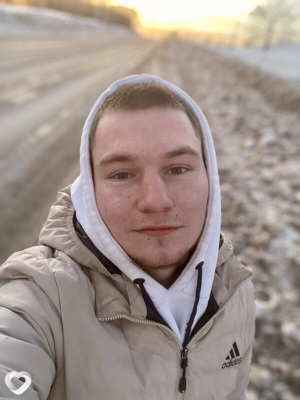 Александр, 24, Барнауле — анкета №3786558