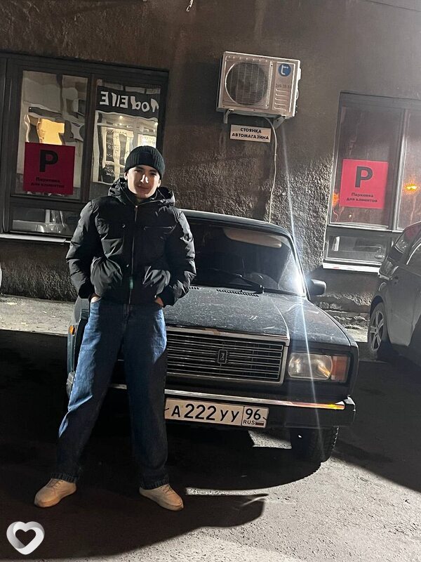 Umedjon, 23, Екатеринбурге — анкета №3787010
