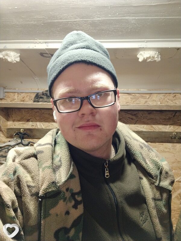 Василий, 23, Алапаевске — анкета №3787153