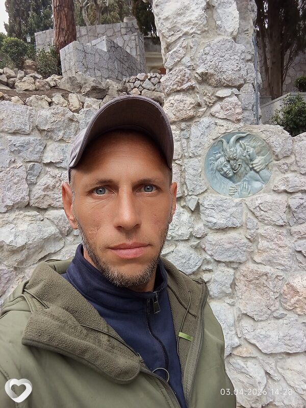 Михаил, 42, Ялте — анкета №3787224