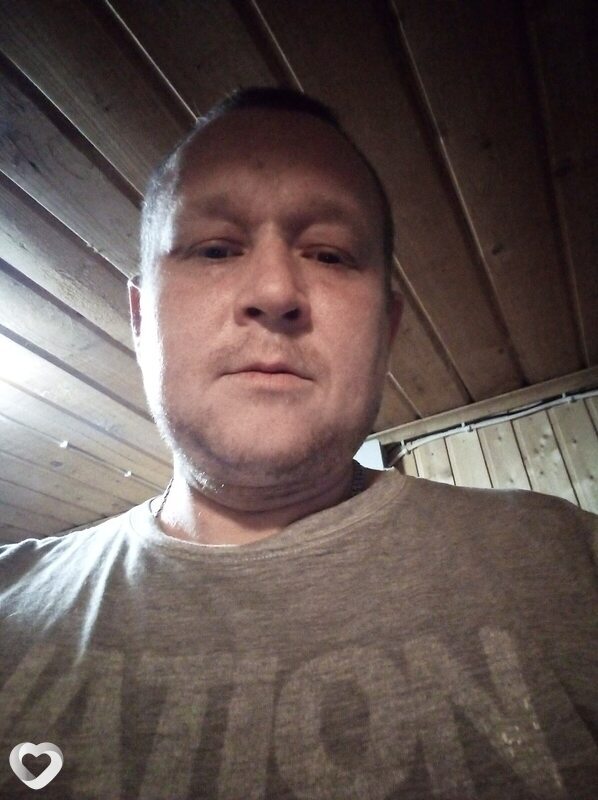 Артем, 34, Сосновом Боре — анкета №3788871