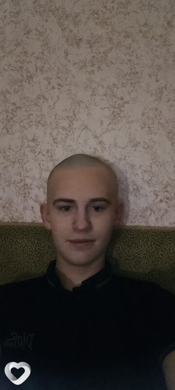 Андрей, 19, Санкт-Петербурге — анкета №3789077