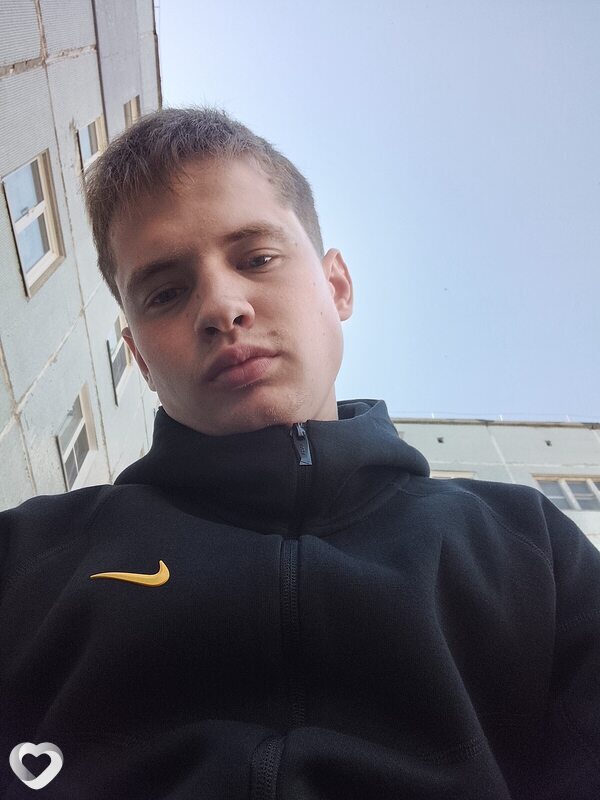 Вован, 22, Юрге — анкета №3789784