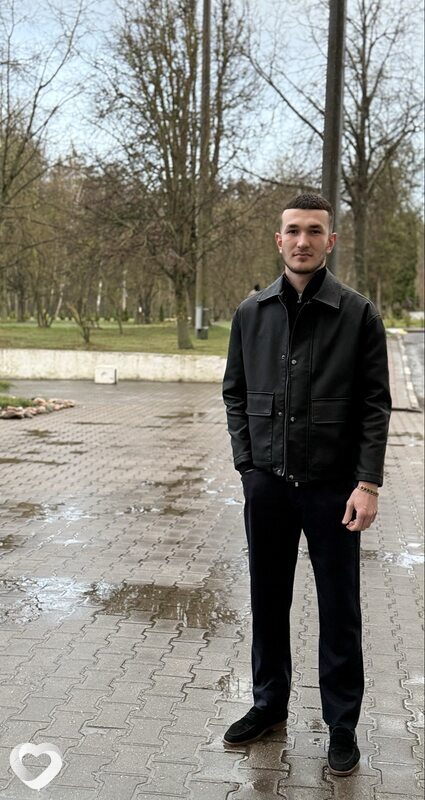 Eziz, 21, Минске — анкета №3790568