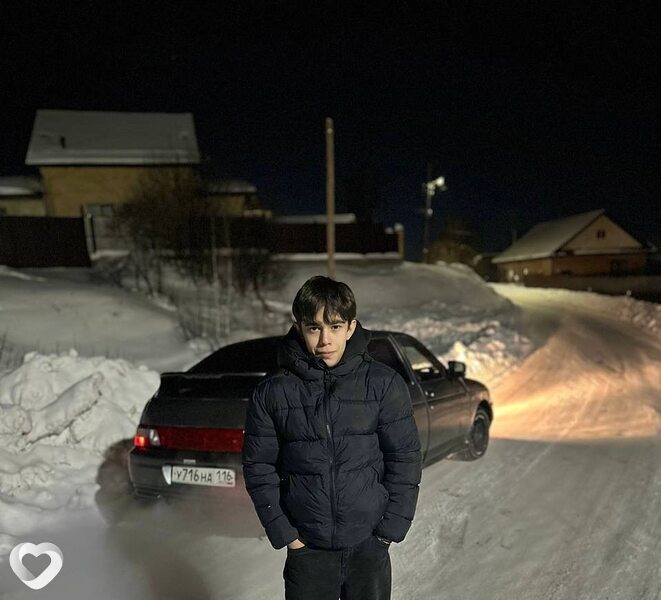 Денис, 18, Нижнем Новгороде — анкета №3790693