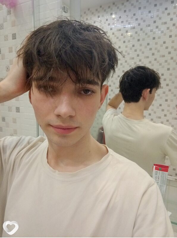 Юра, 19, Москве — анкета №3790849